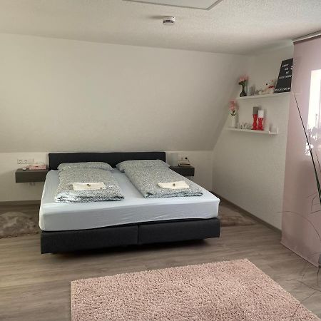 #2 Grosses Zimmer Mit Pool Und Garten Memmingen Exterior foto